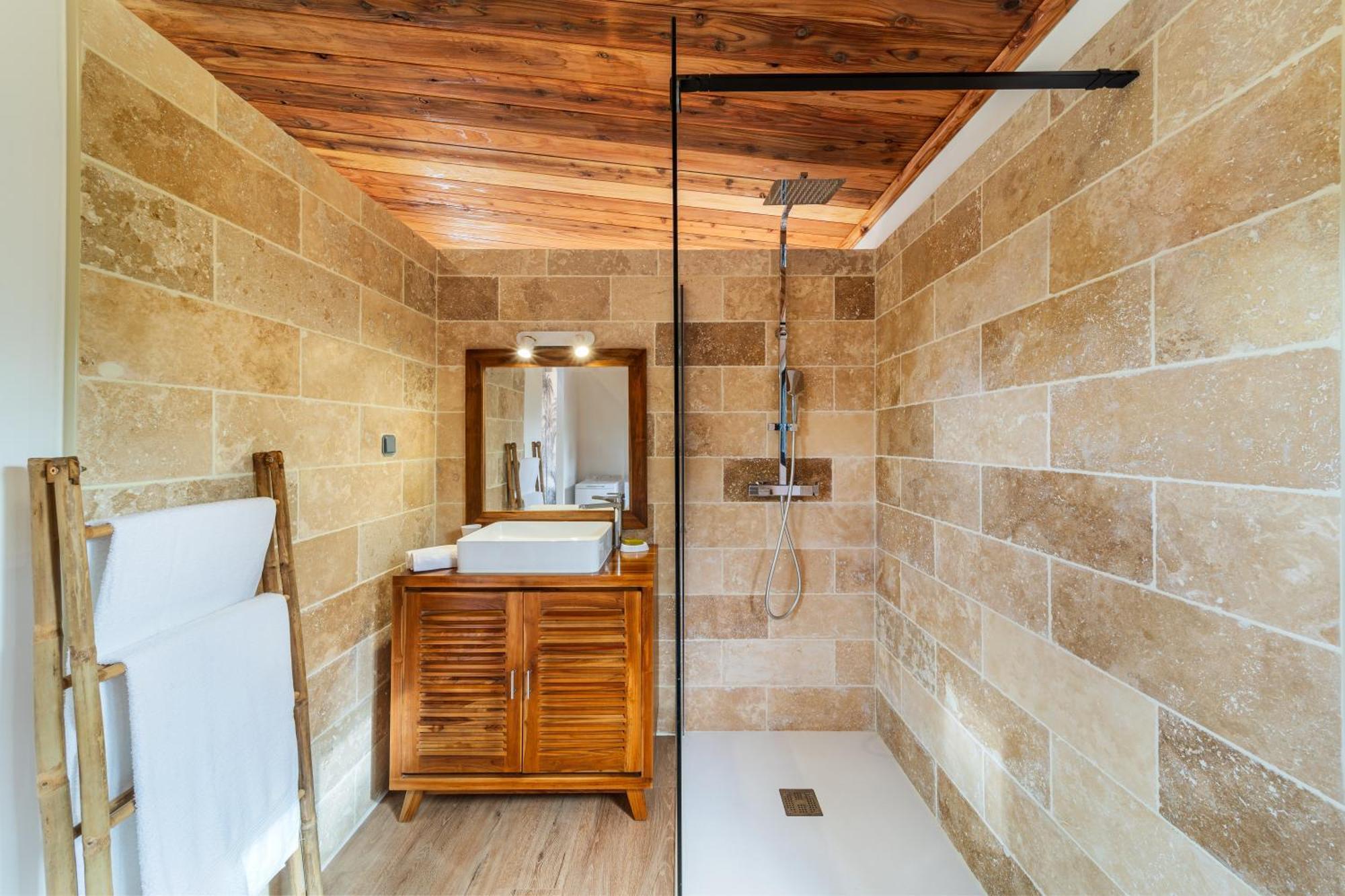 Bungalow L'Escale De Takamaka Saint-Benoît Kültér fotó