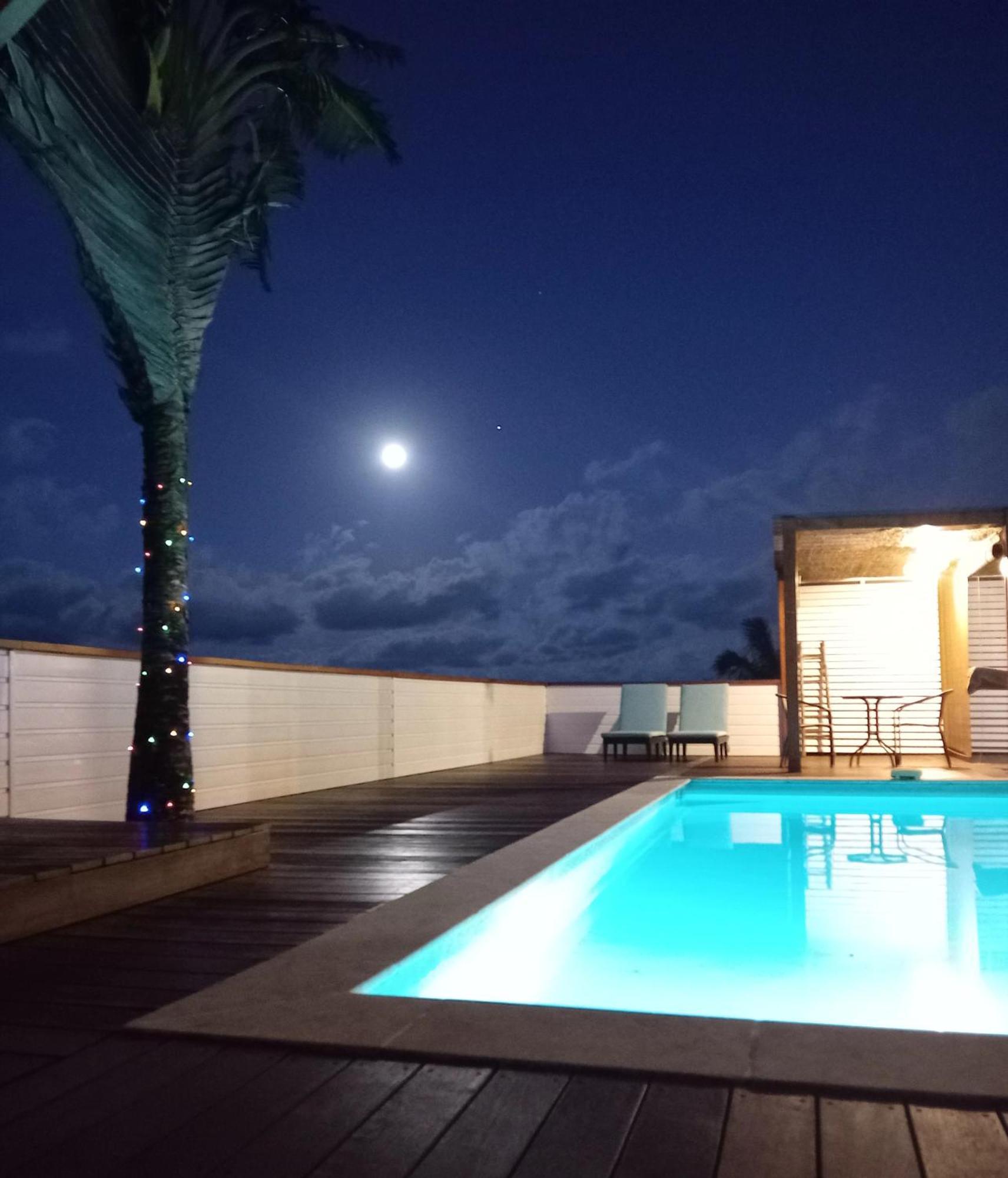 Bungalow L'Escale De Takamaka Saint-Benoît Kültér fotó