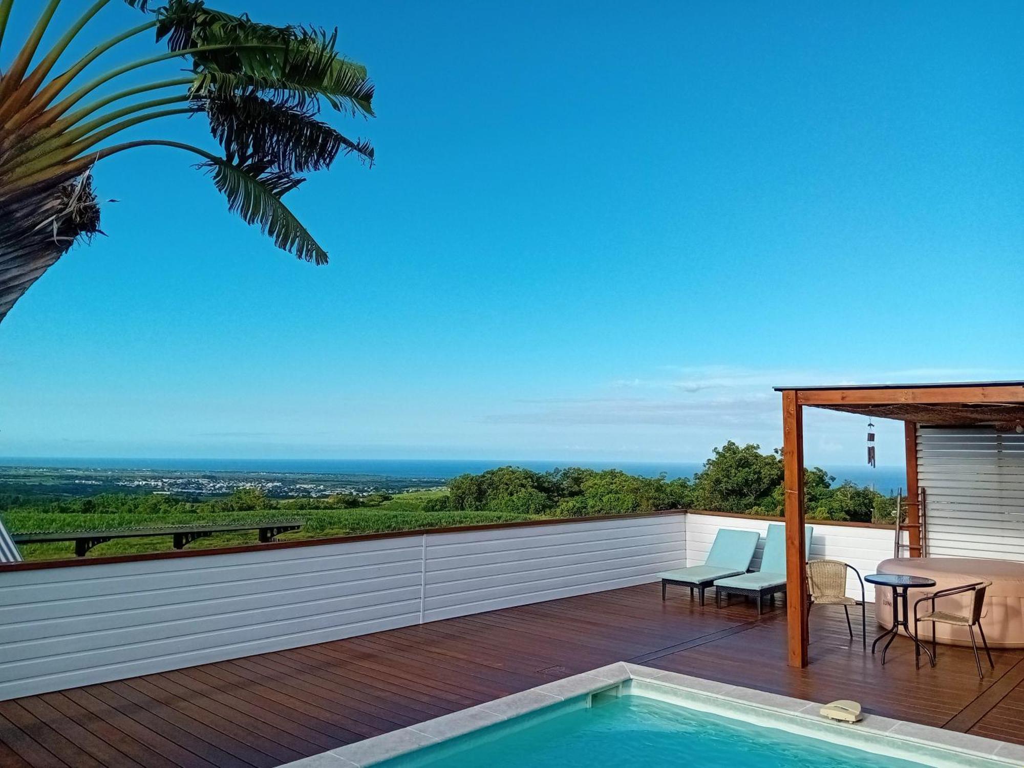 Bungalow L'Escale De Takamaka Saint-Benoît Kültér fotó
